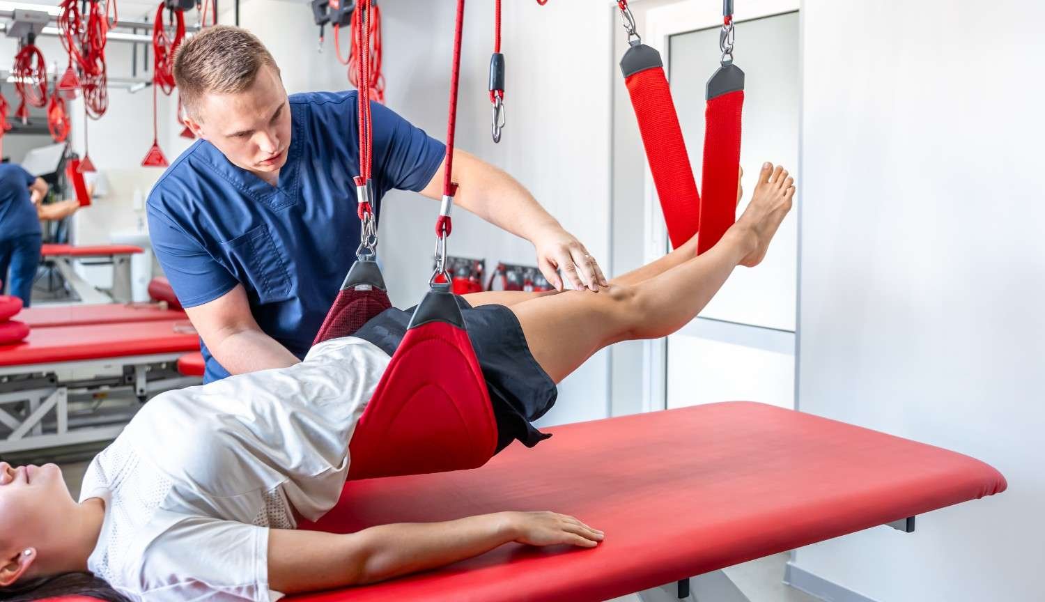 Spinal Cord Injury Rehabilitation in Ghaziabad: Expert Care at Neurigo 360